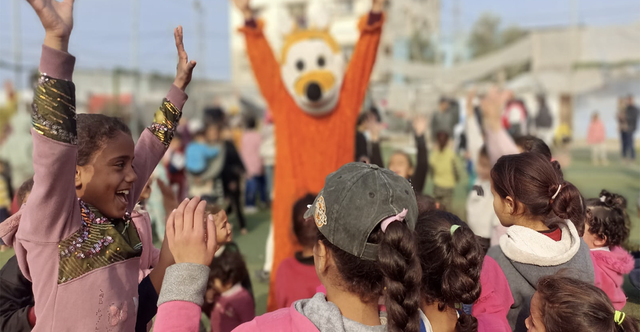19550-Gaza-project---Master-Header-Image-No-Grad choir
